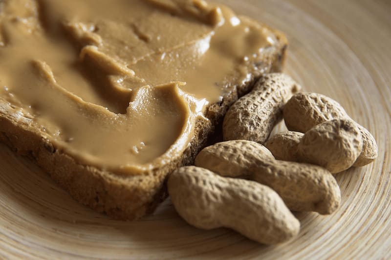کره بادام زمینی خارجی مناسب صبحانه و میان وعده